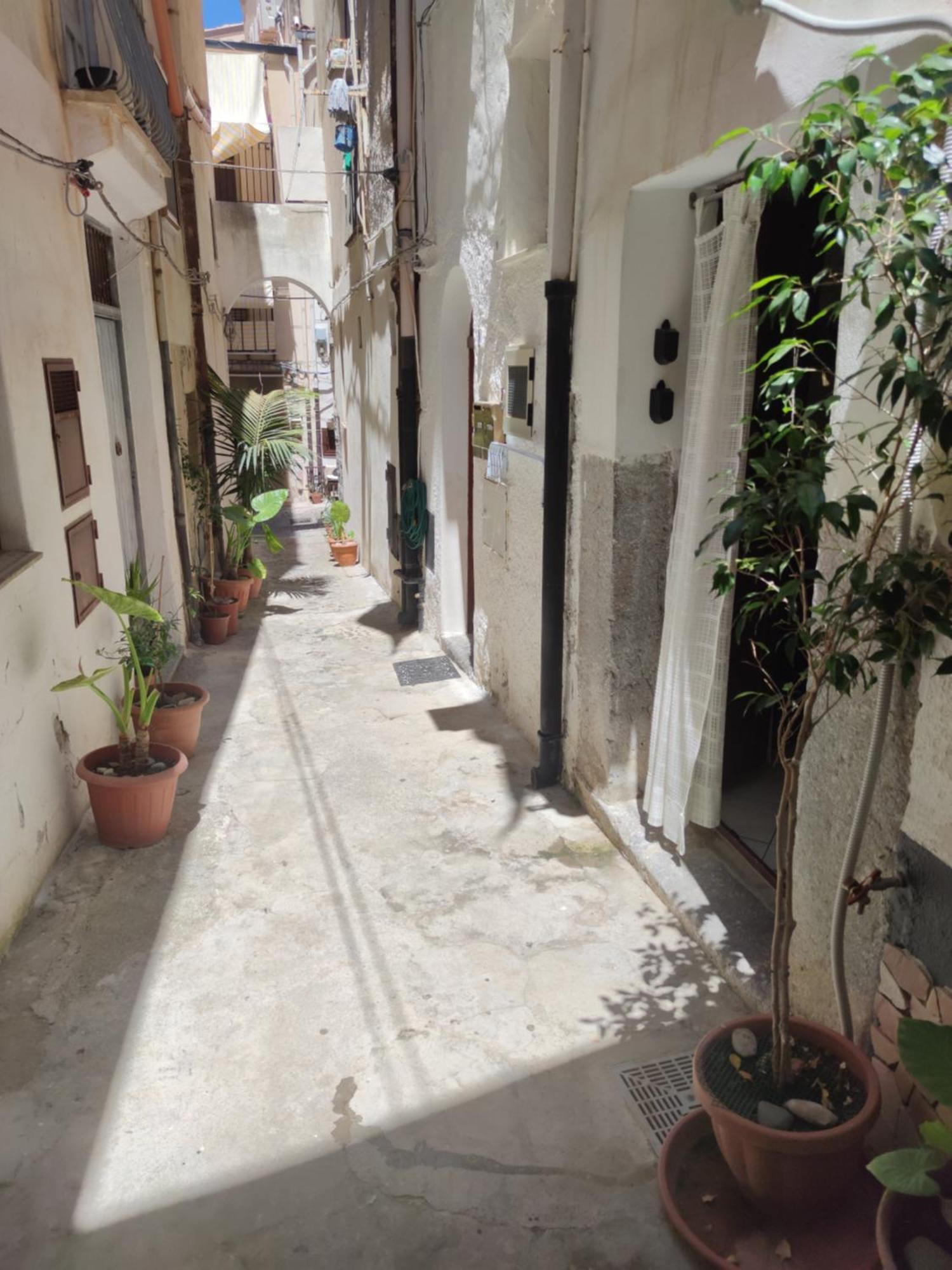 צ'פאלו Cortile Maggiore Home מראה חיצוני תמונה
